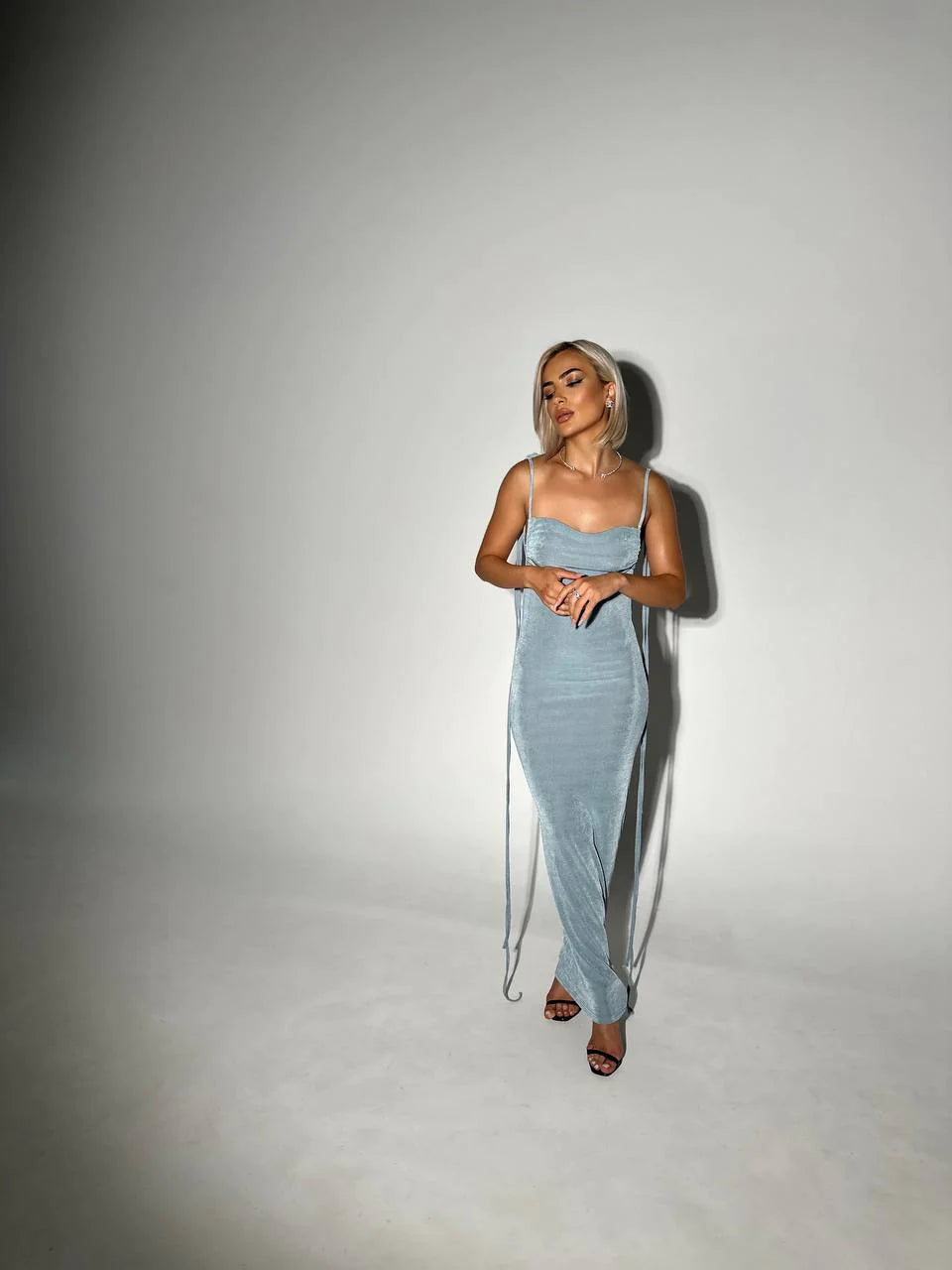 Robe Dos Nu Élégante