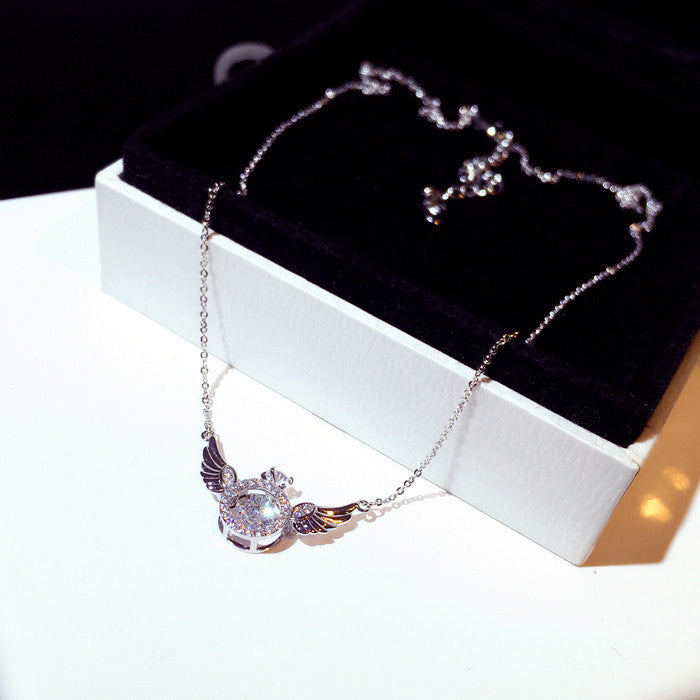 Collier Ange Élégant