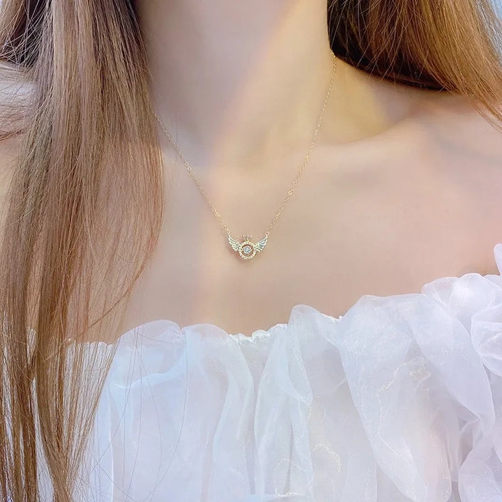 Collier Ange Élégant