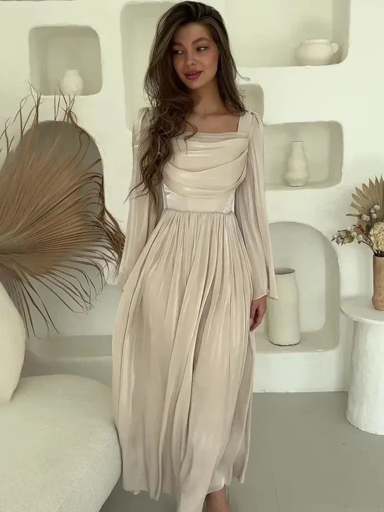 Robe plissée de ZaloraStyle